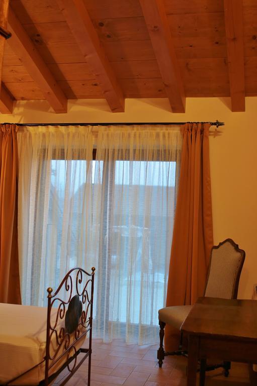 Agriturismo Cavrigo Lodi Phòng bức ảnh