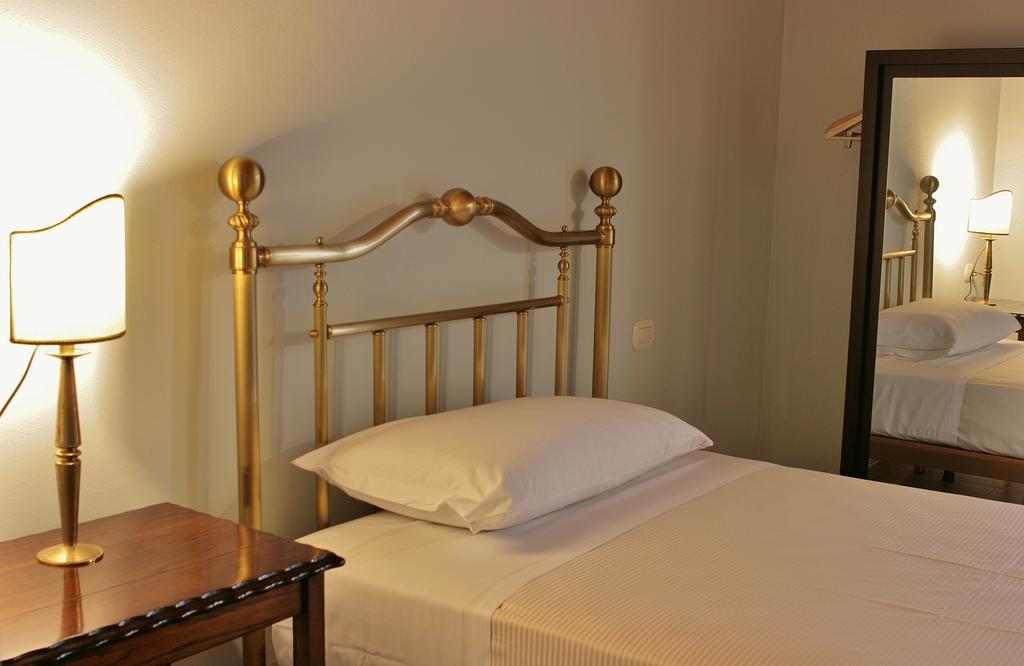 Agriturismo Cavrigo Lodi Phòng bức ảnh
