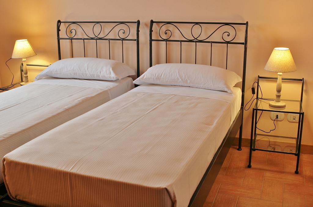 Agriturismo Cavrigo Lodi Phòng bức ảnh