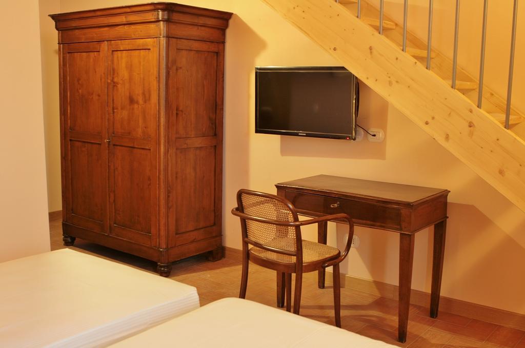 Agriturismo Cavrigo Lodi Phòng bức ảnh